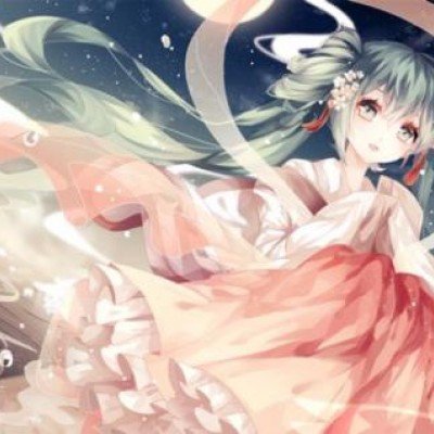 男子持斧闯机场砸坏美军运输机